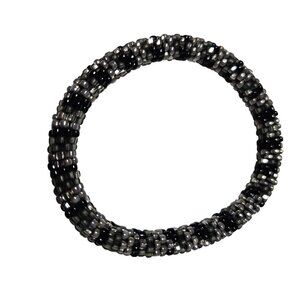 Handmade Black Silver Beaded Stretch Bracelet Retro Minimalist Fashion Jewelry